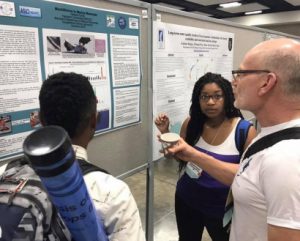 Nefertiti Smith presenting her poster at the 2017 Association for the Sciences of Limnology and Oceanography (ASLO) Conference.