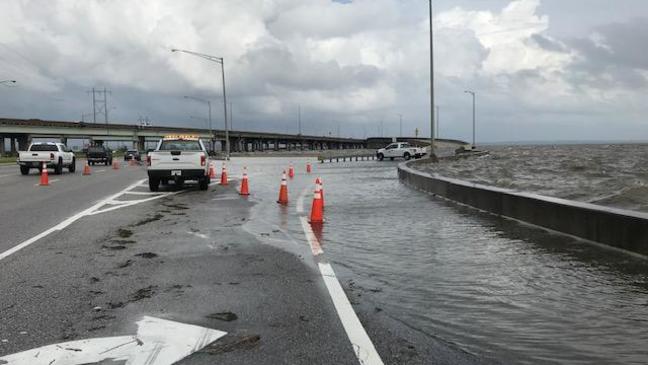 Flooding on Mobile Bay's Causeway. 